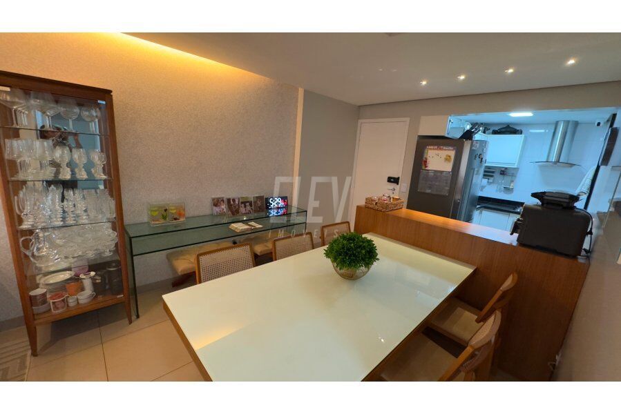 Apartamento à venda com 3 quartos, 80m² - Foto 9