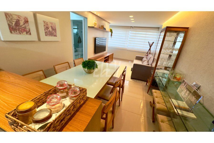 Apartamento à venda com 3 quartos, 80m² - Foto 2