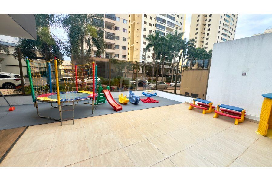 Apartamento à venda com 3 quartos, 80m² - Foto 21