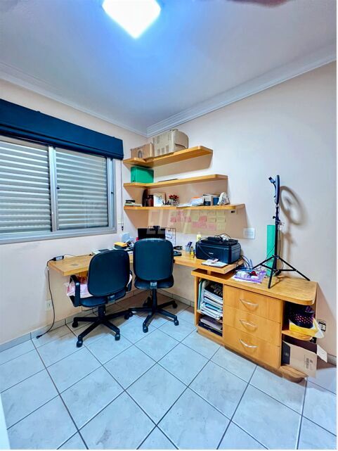 Apartamento à venda com 3 quartos, 85m² - Foto 20