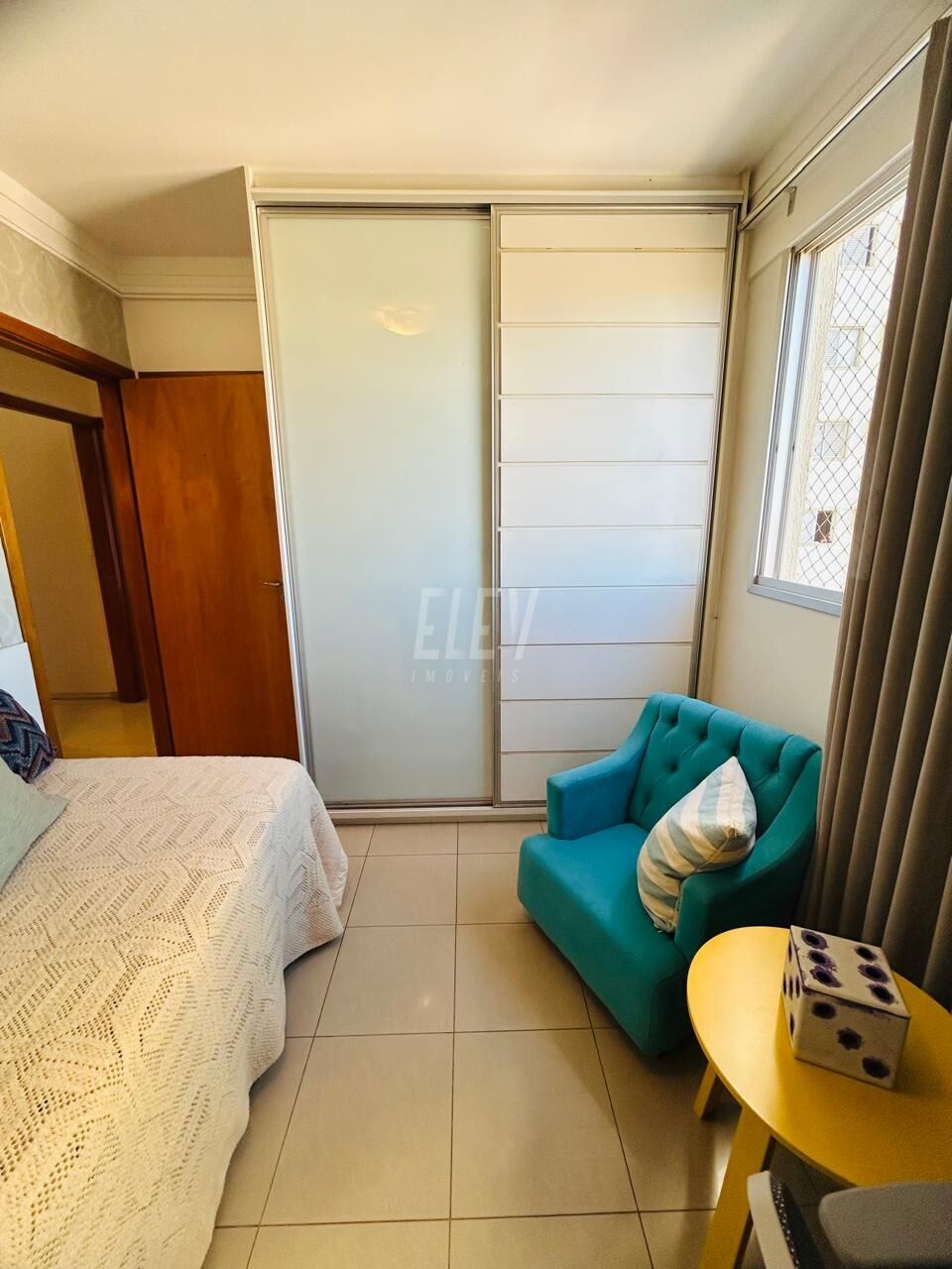 Apartamento à venda com 3 quartos, 93m² - Foto 8