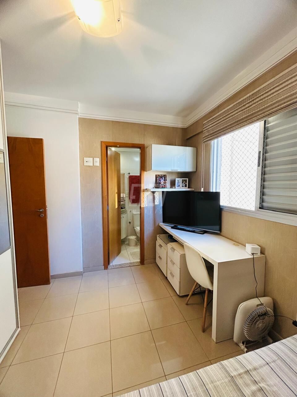 Apartamento à venda com 3 quartos, 93m² - Foto 15