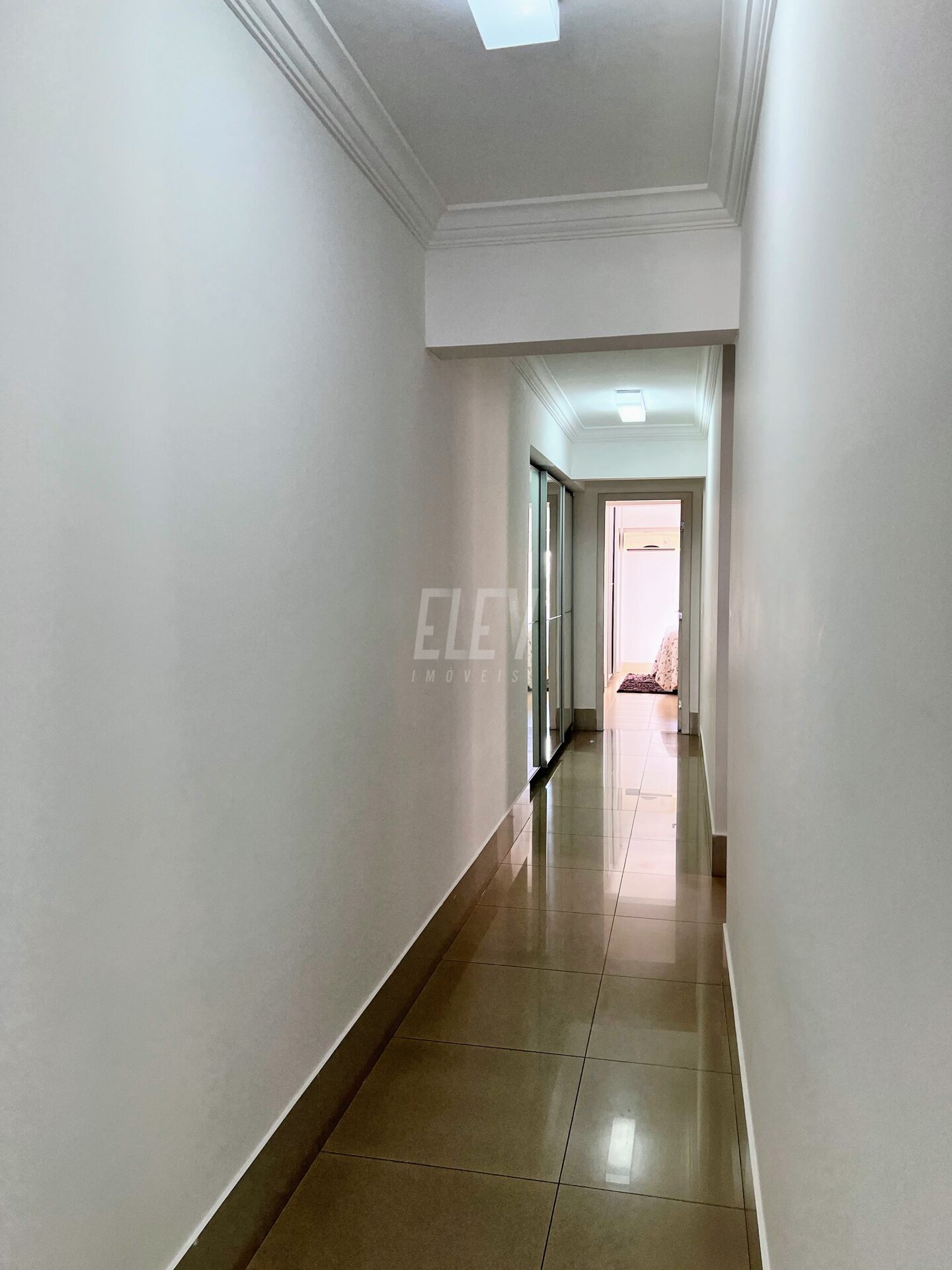 Apartamento à venda com 4 quartos, 152m² - Foto 13