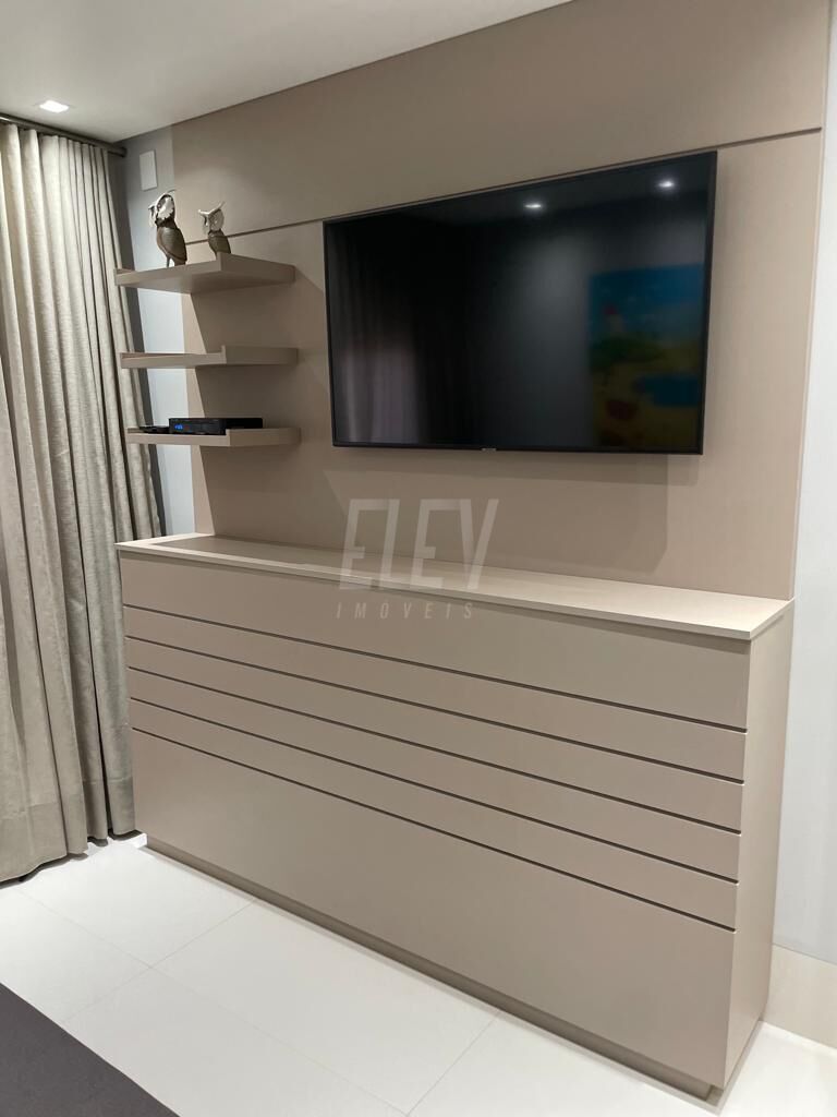 Apartamento à venda com 3 quartos, 177m² - Foto 12