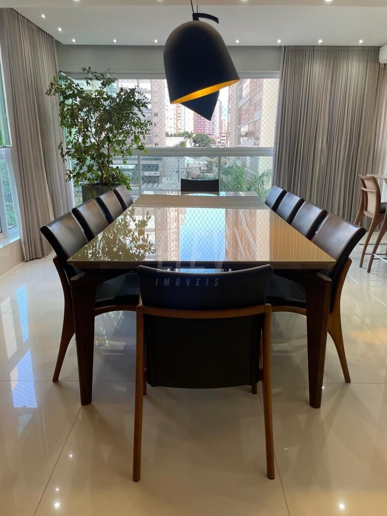 Apartamento à venda com 3 quartos, 177m² - Foto 3