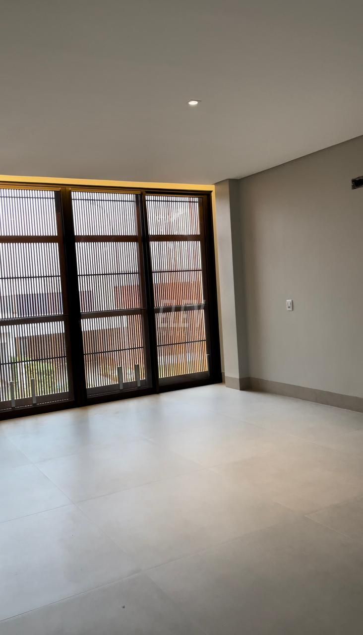 Casa de Condomínio à venda com 4 quartos, 290m² - Foto 8