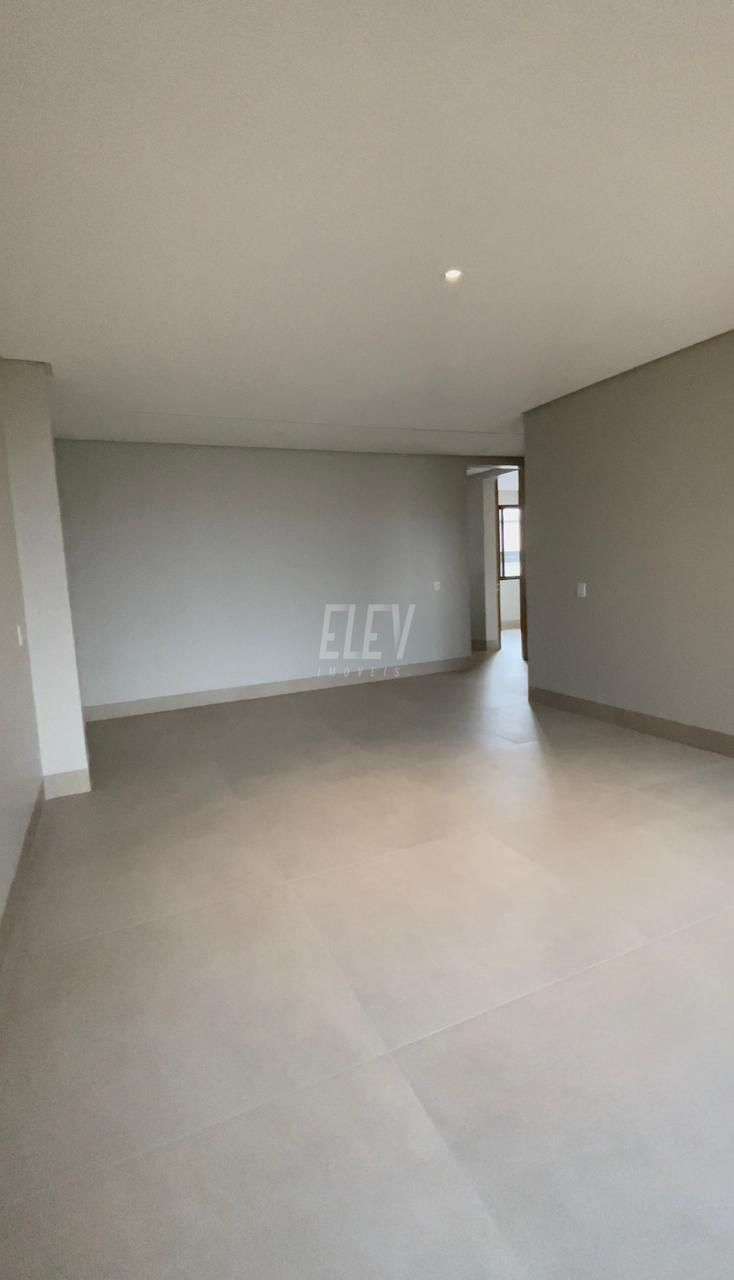 Casa de Condomínio à venda com 4 quartos, 290m² - Foto 12