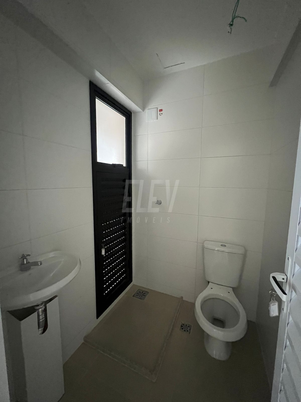 Apartamento à venda com 4 quartos, 244m² - Foto 10