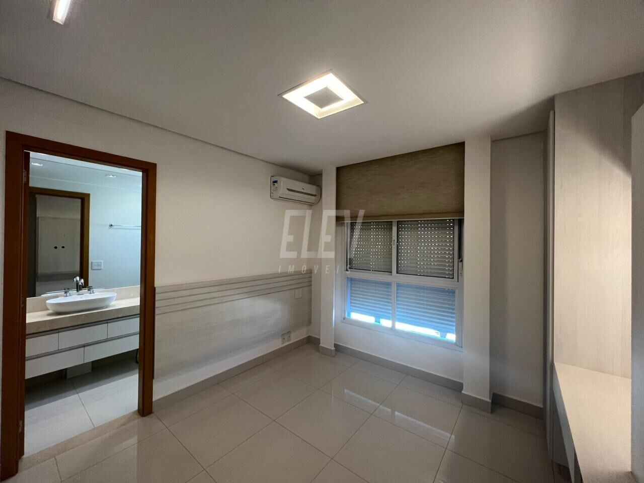 Apartamento à venda com 4 quartos, 305m² - Foto 19