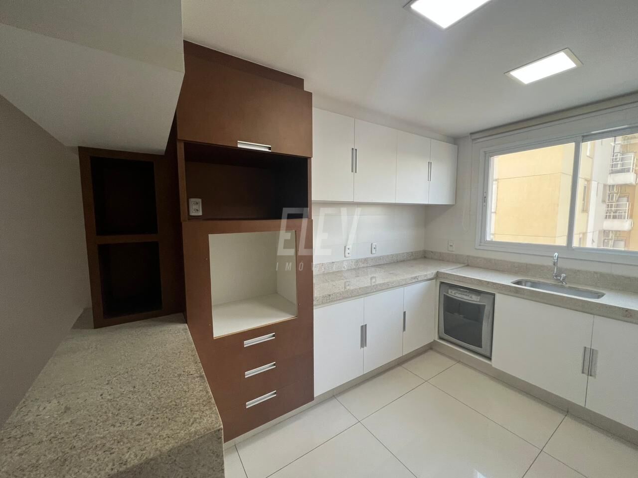 Apartamento à venda com 4 quartos, 305m² - Foto 14