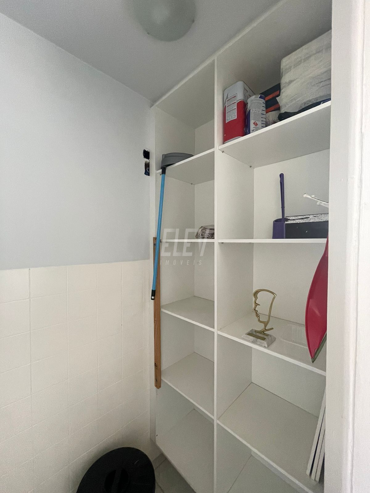 Apartamento à venda com 2 quartos, 78m² - Foto 4