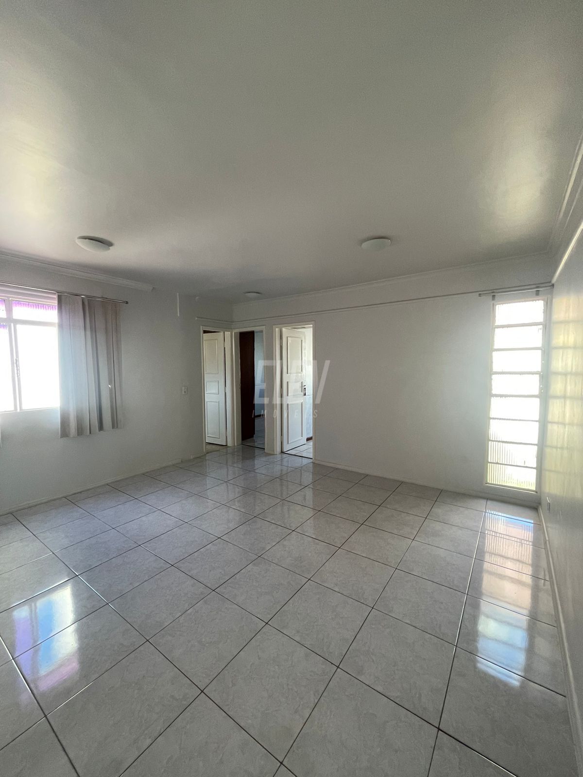 Apartamento à venda com 2 quartos, 78m² - Foto 9