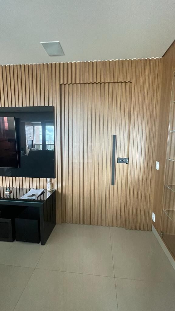 Apartamento à venda com 3 quartos, 122m² - Foto 8