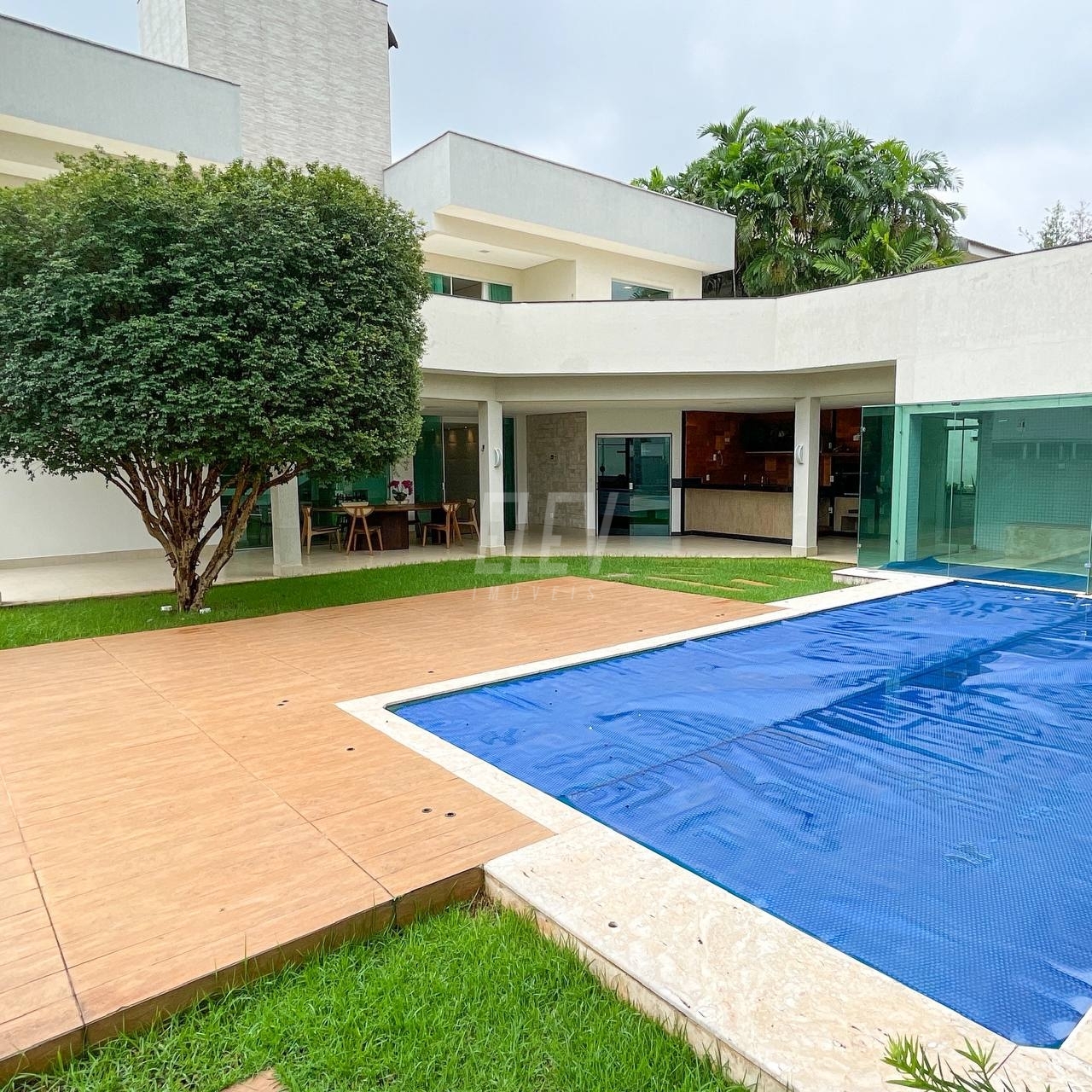 Casa de Condomínio à venda com 4 quartos, 530m² - Foto 16