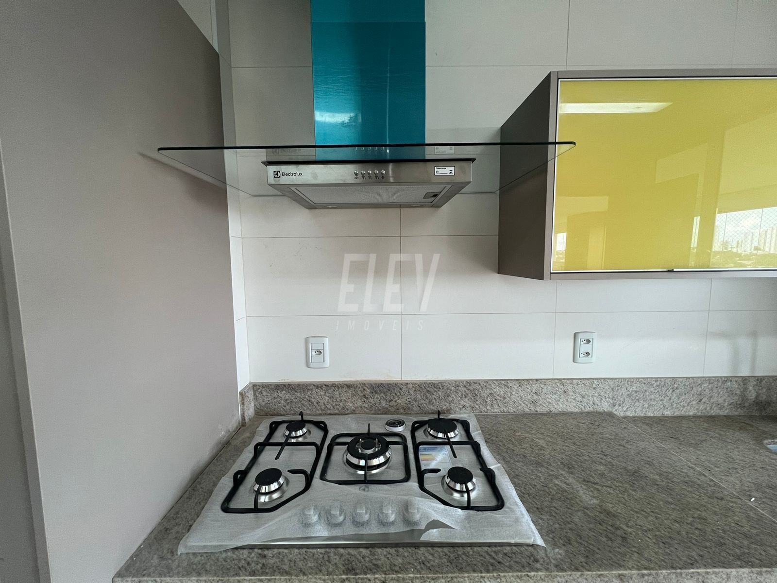 Apartamento à venda com 4 quartos, 216m² - Foto 12