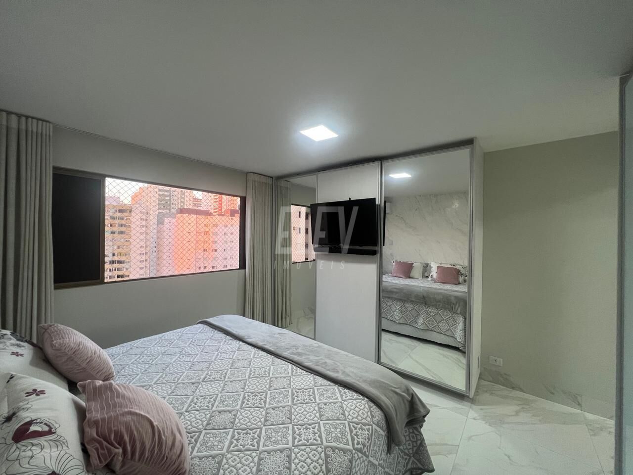 Cobertura à venda com 4 quartos, 244m² - Foto 26