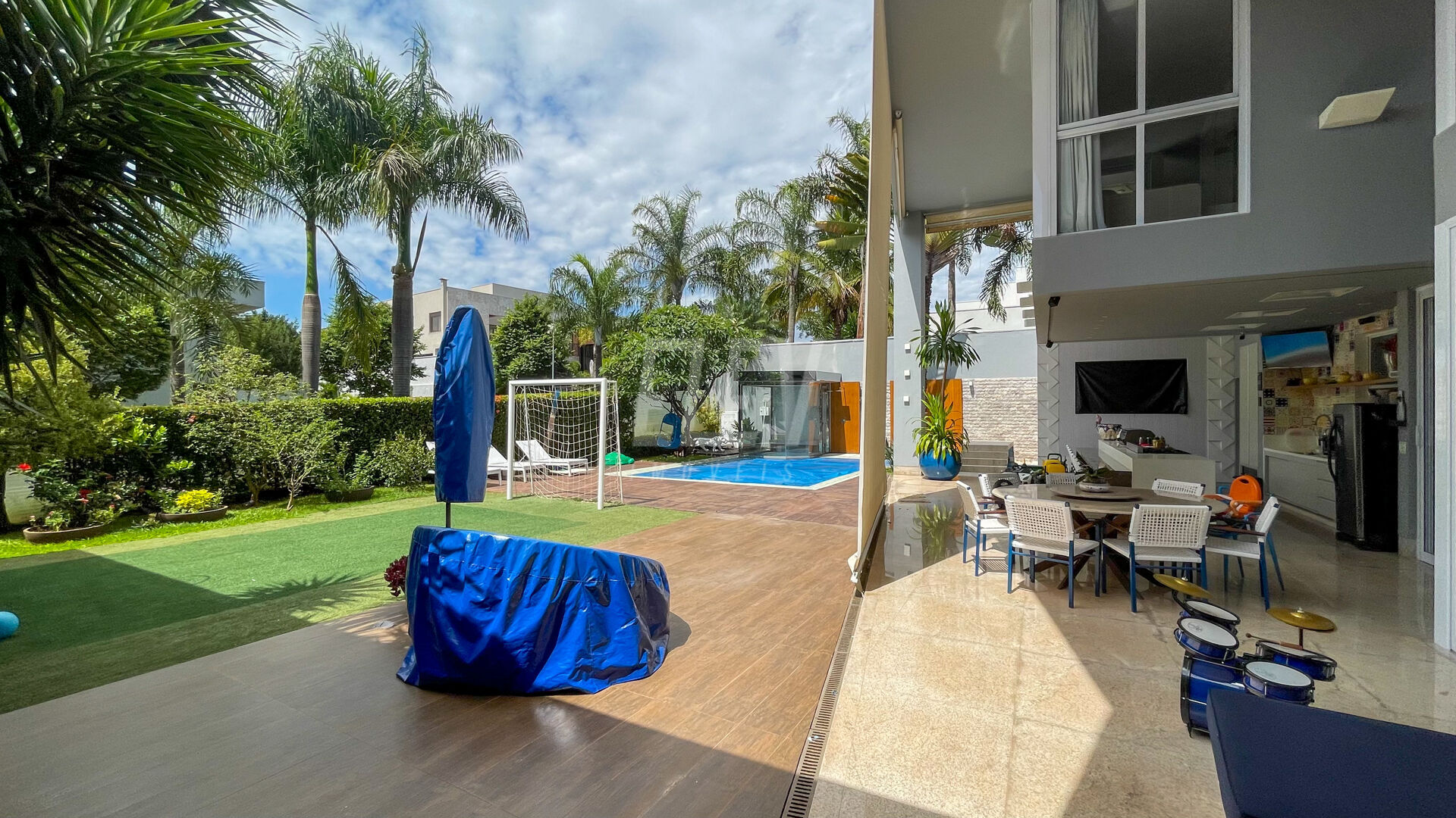 Casa de Condomínio à venda com 4 quartos, 480m² - Foto 12