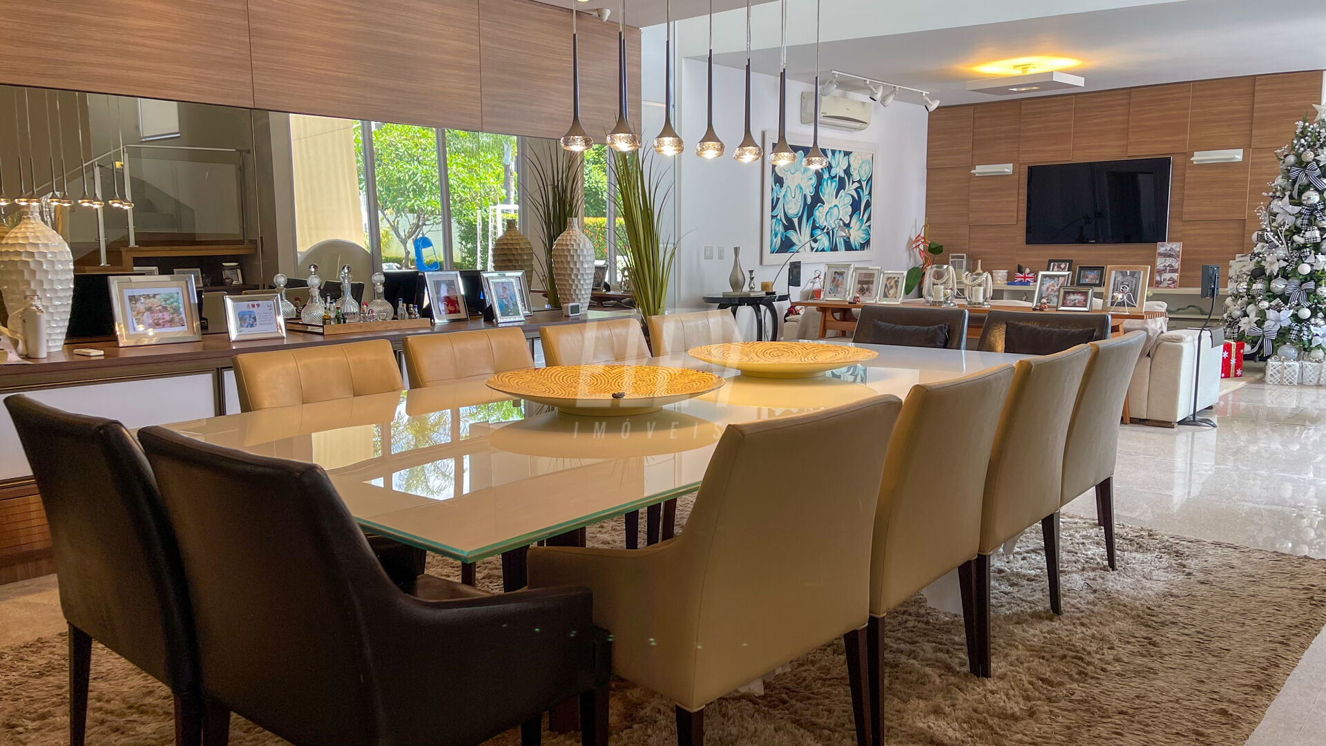 Casa de Condomínio à venda com 4 quartos, 480m² - Foto 2