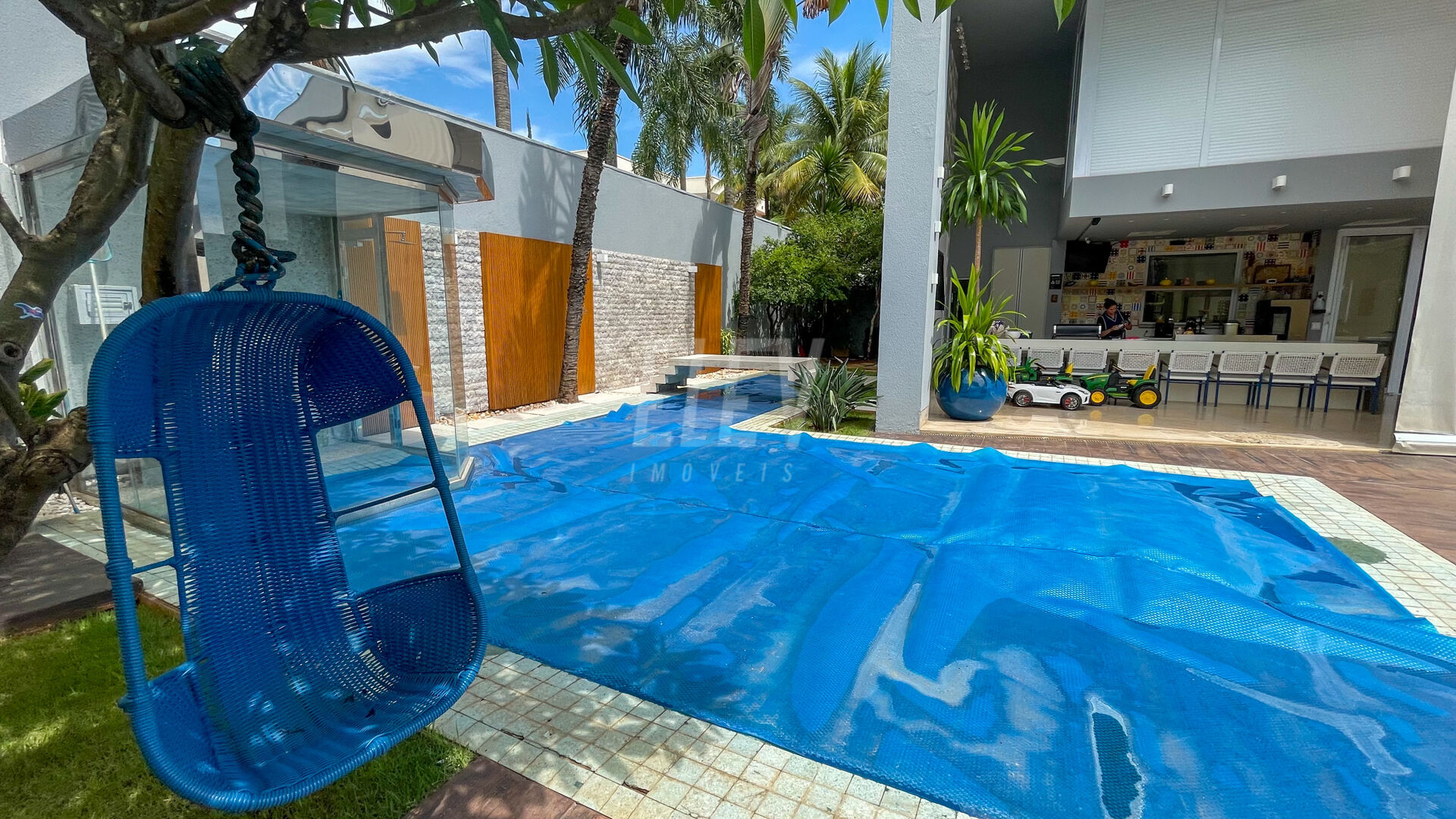 Casa de Condomínio à venda com 4 quartos, 480m² - Foto 14