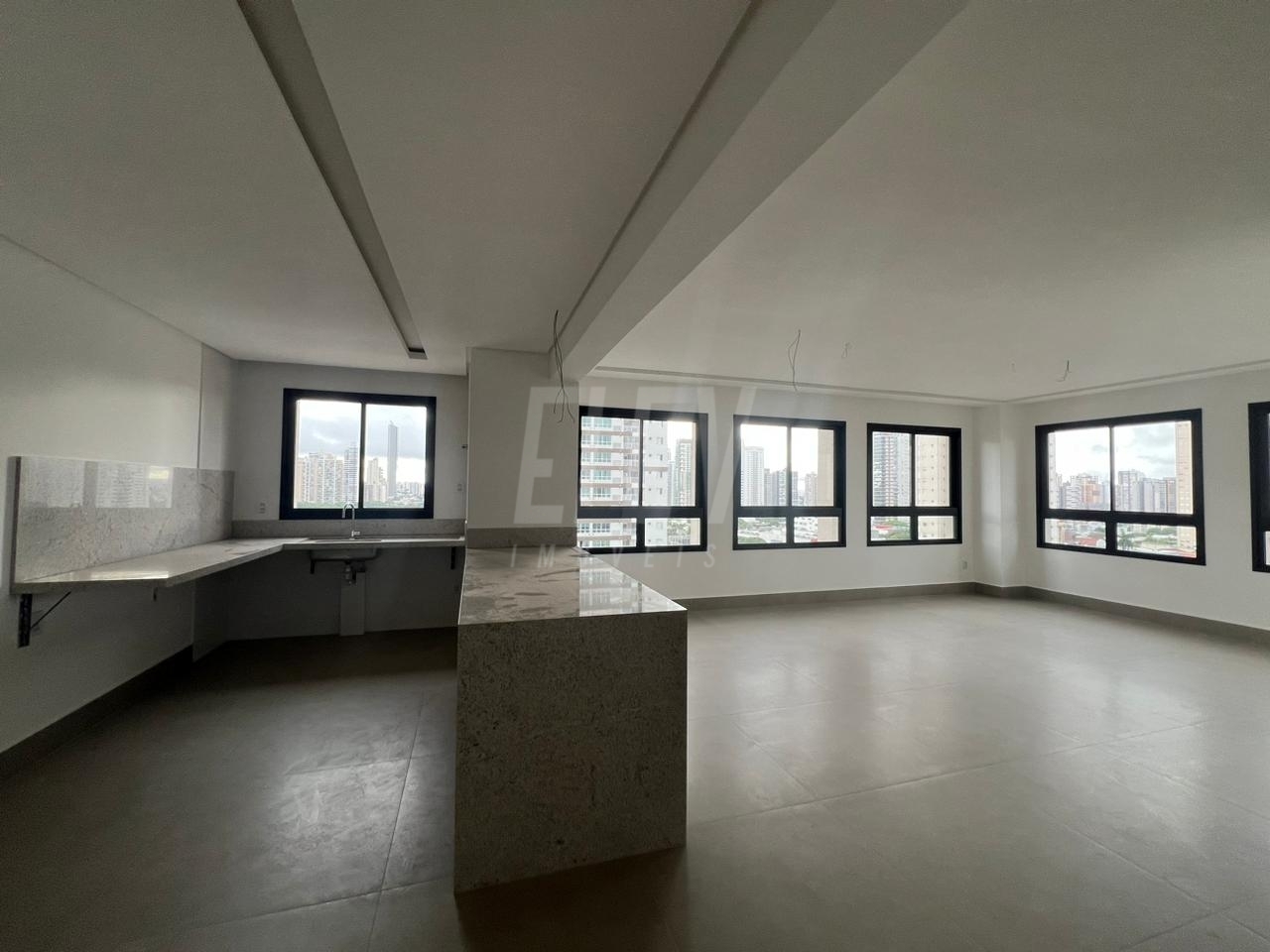 Apartamento à venda com 3 quartos, 137m² - Foto 8