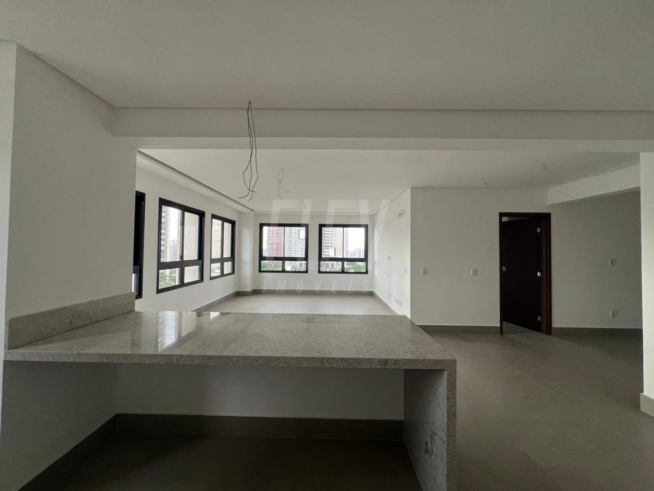 Apartamento à venda com 3 quartos, 137m² - Foto 9