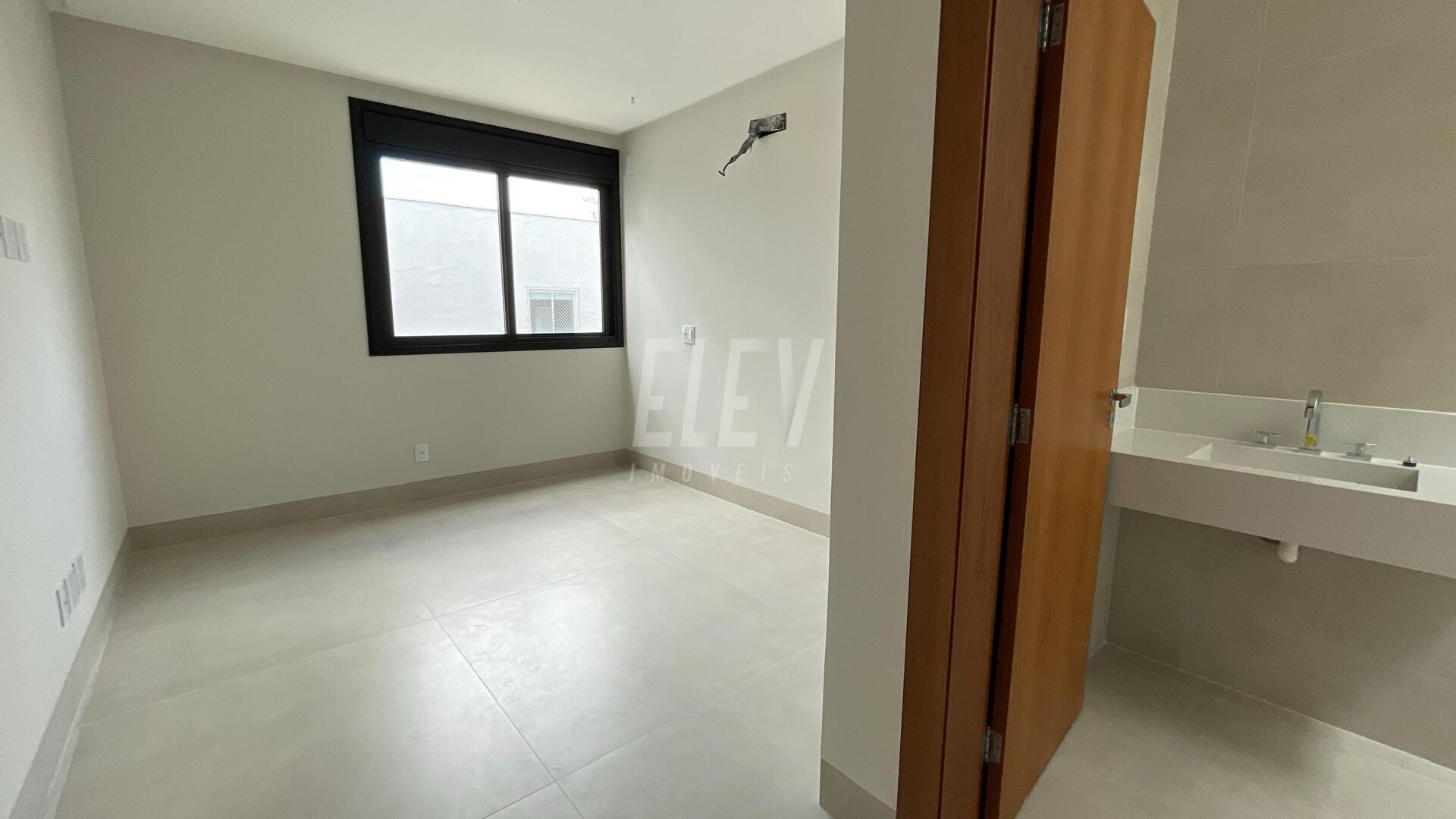 Casa de Condomínio à venda com 5 quartos, 380m² - Foto 15