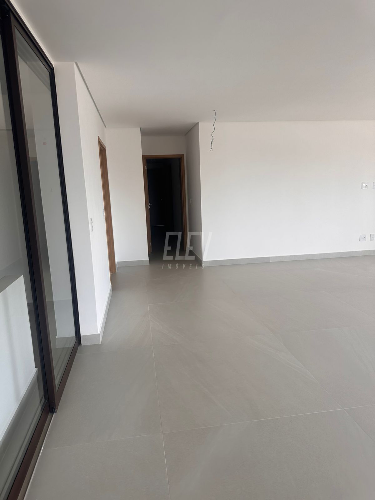 Apartamento à venda com 3 quartos, 245m² - Foto 13