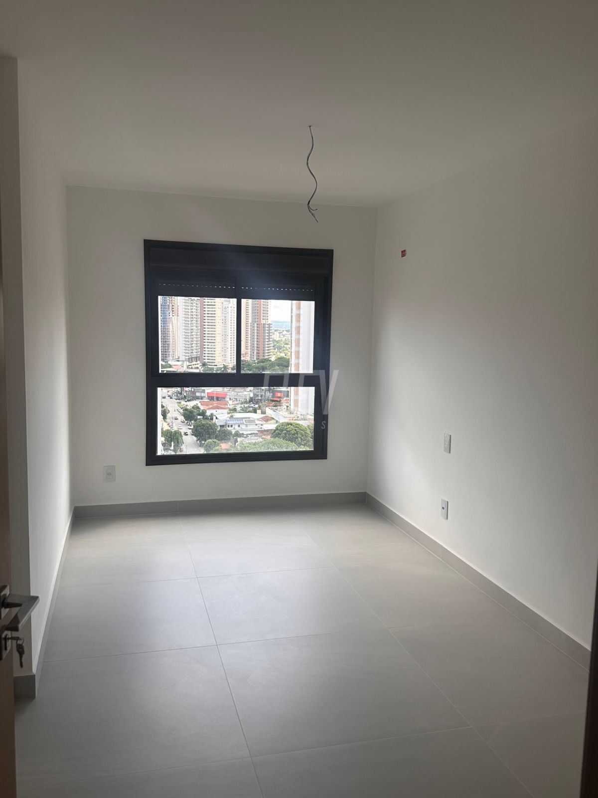 Apartamento à venda com 3 quartos, 245m² - Foto 7