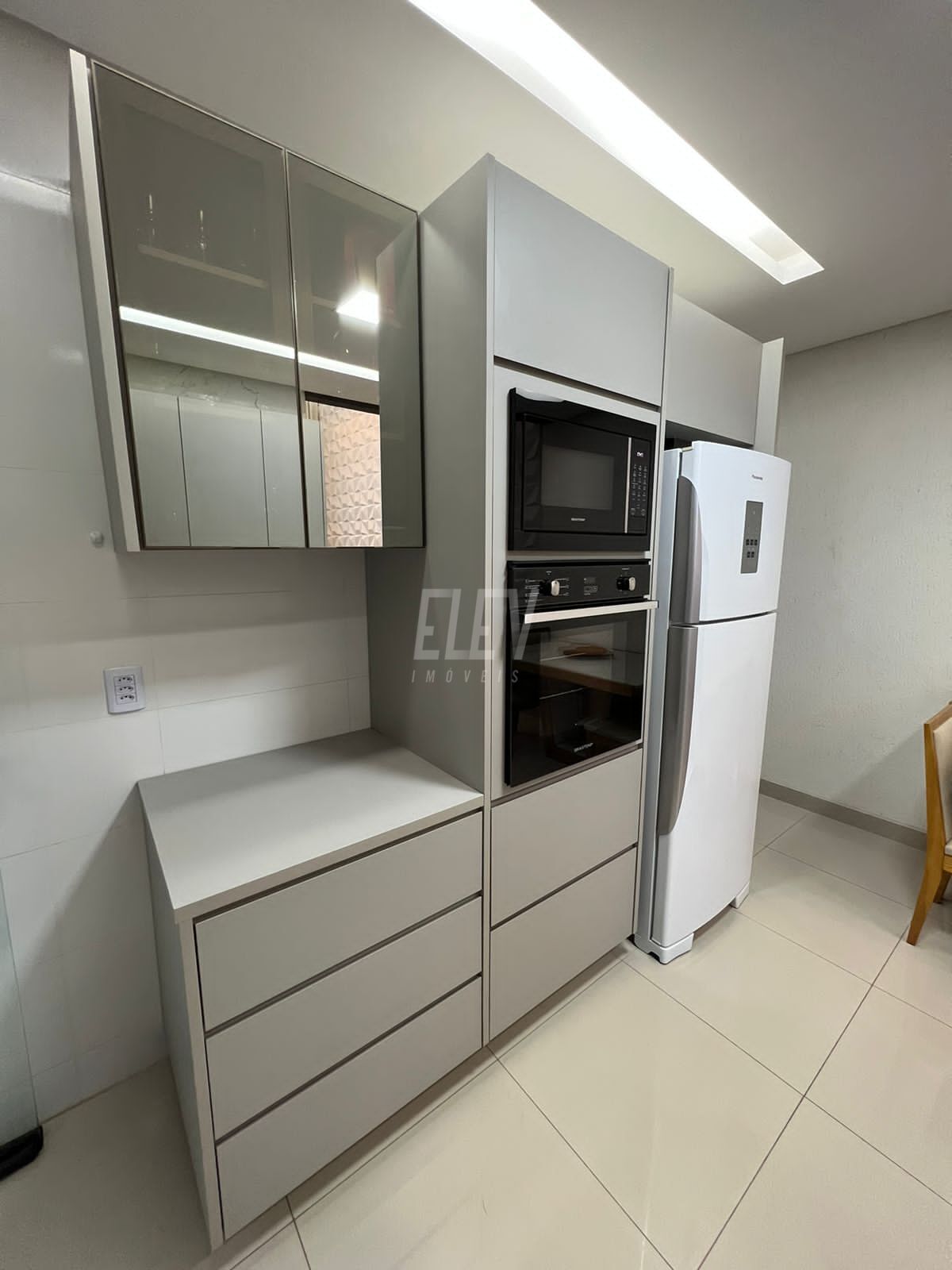 Casa à venda com 3 quartos, 116m² - Foto 12