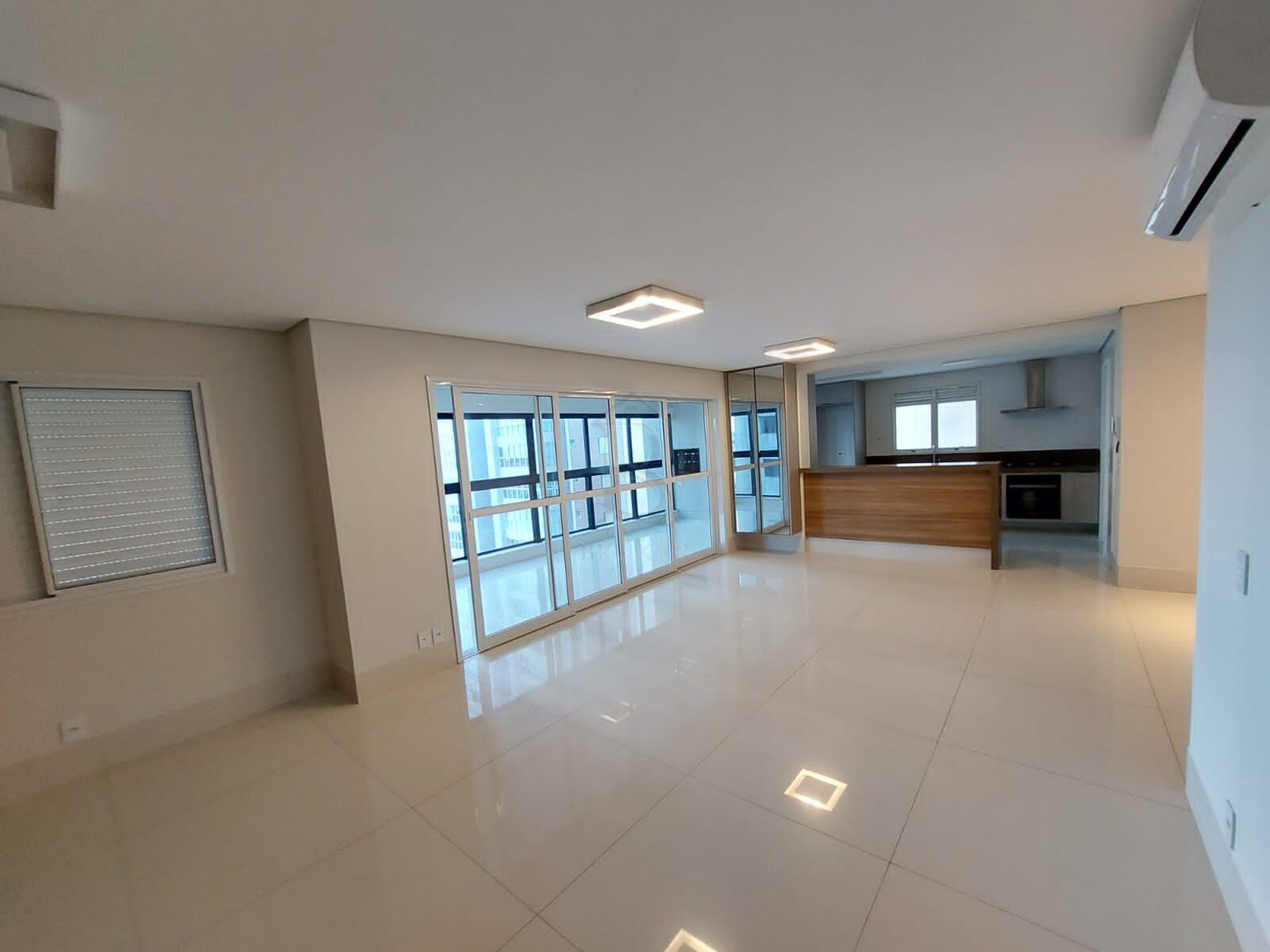 Apartamento, 3 quartos, 154 m² - Foto 1