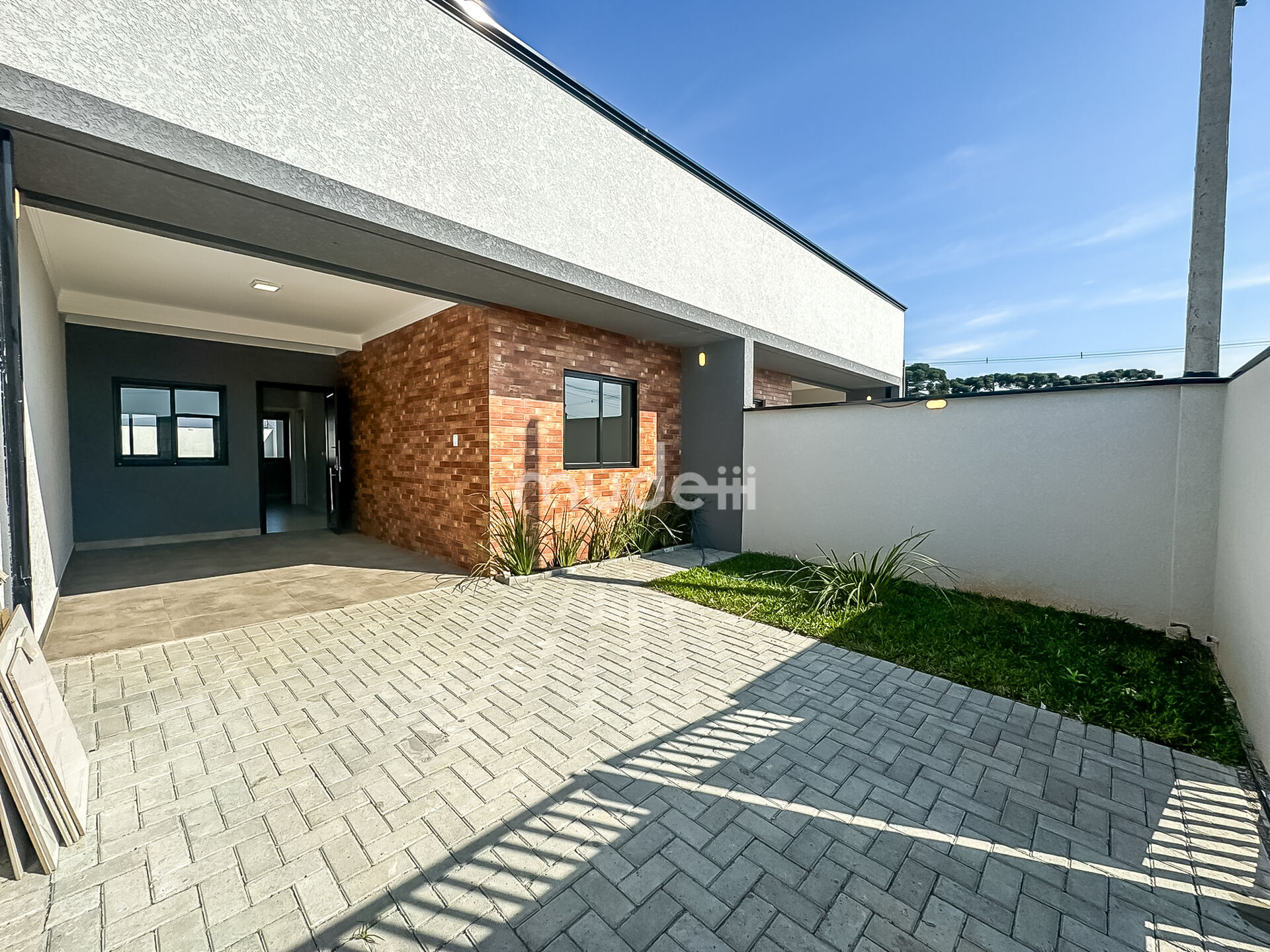 Casa à venda no bairro Barro Preto - São José dos Pinhais/PR