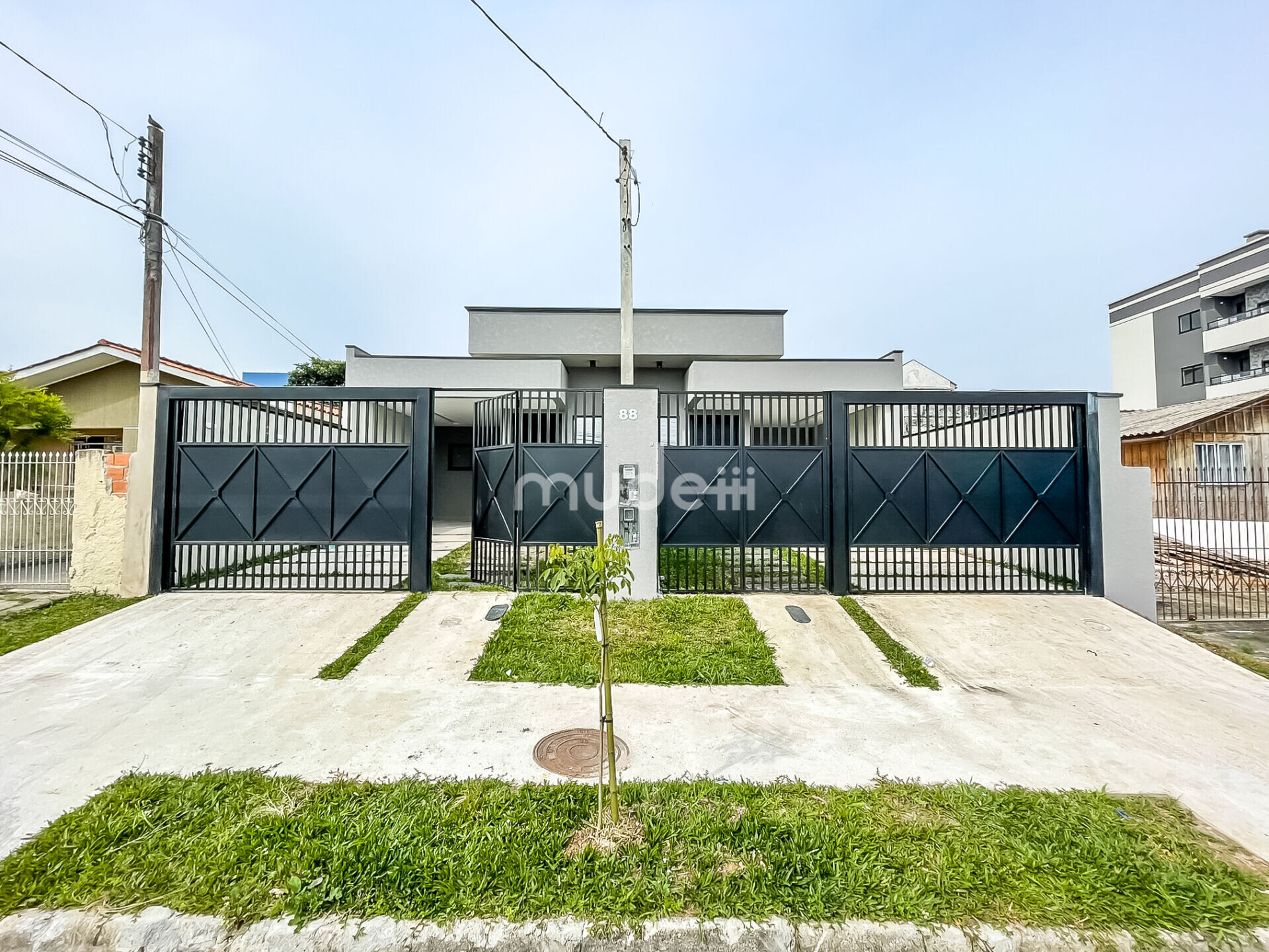 Casa à venda no bairro Afonso Pena - São José dos Pinhais/PR