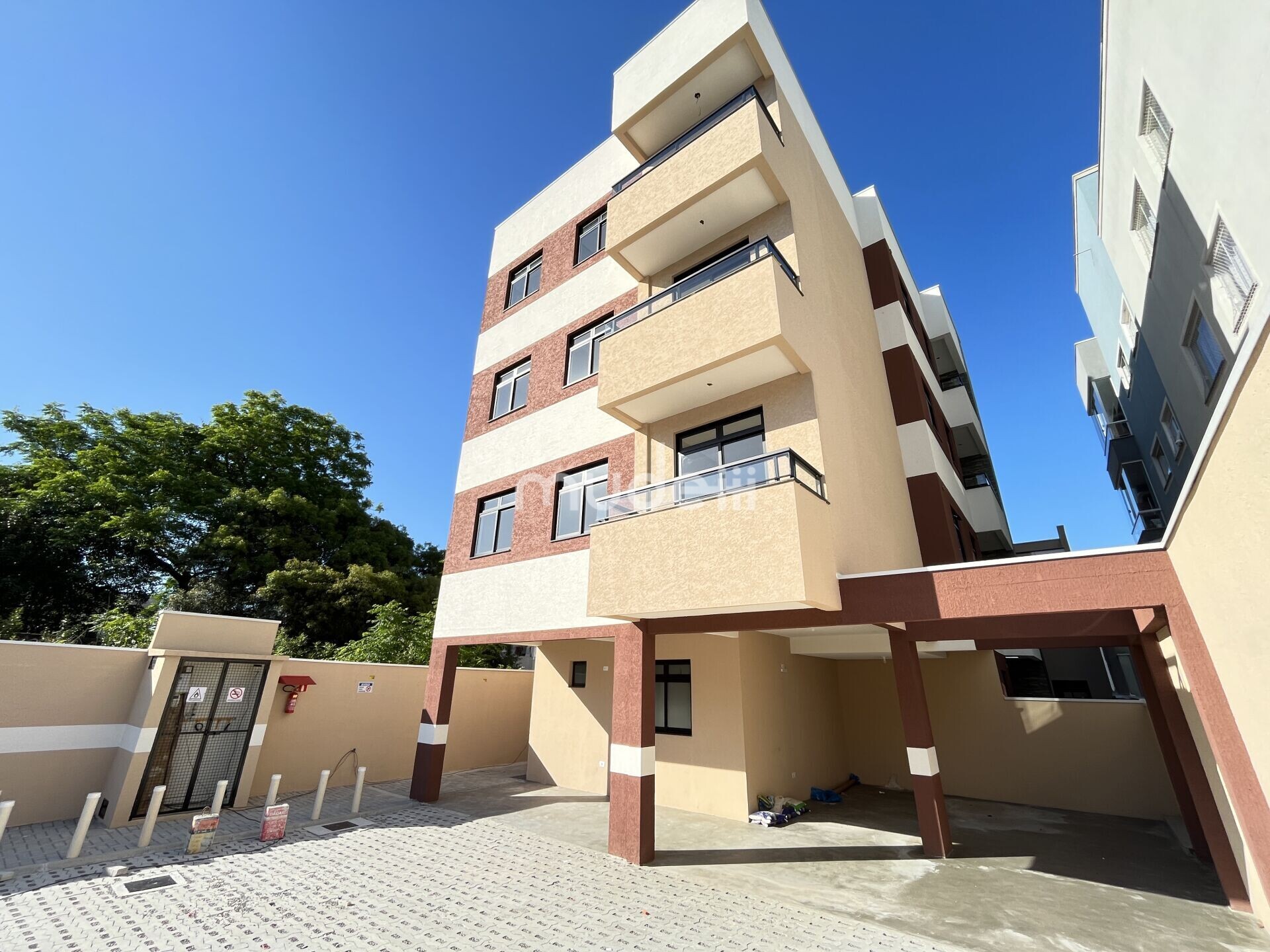 Apartamento à venda no bairro Parque Da Fonte - São José dos Pinhais/PR