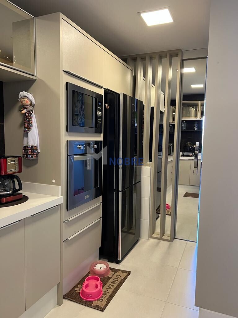 Apartamento à venda com 2 quartos, 132m² - Foto 8