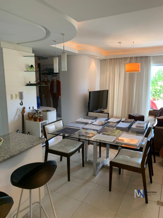 Apartamento à venda com 3 quartos, 95m² - Foto 10