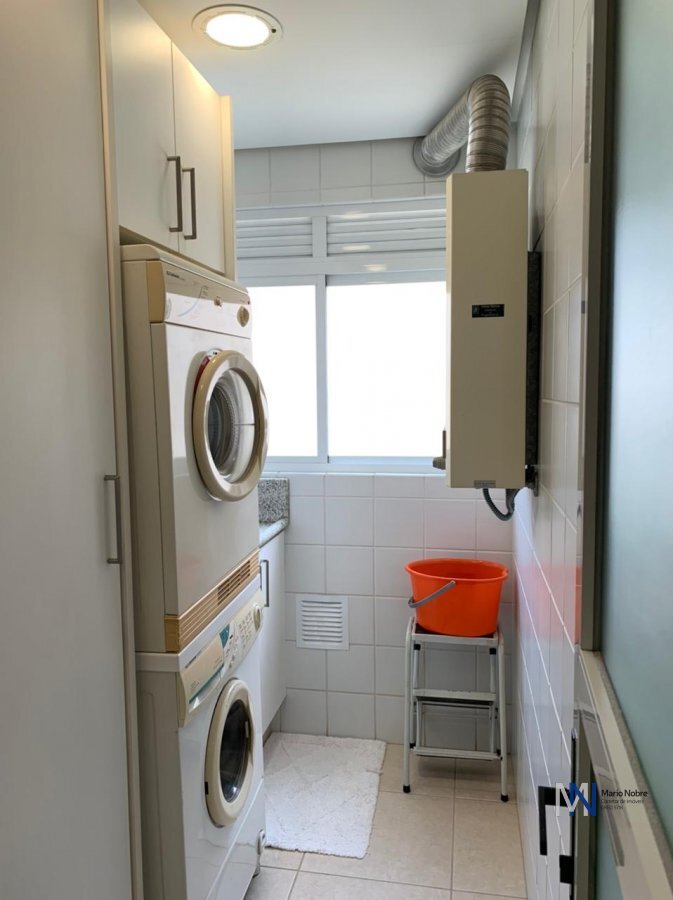 Apartamento à venda com 3 quartos, 95m² - Foto 16