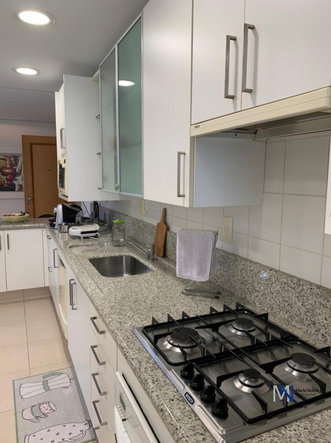 Apartamento à venda com 3 quartos, 95m² - Foto 15