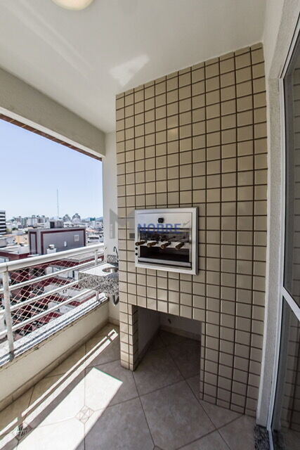 Apartamento à venda com 2 quartos, 71m² - Foto 3