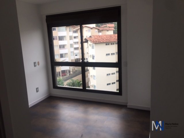 Apartamento à venda com 2 quartos, 71m² - Foto 31