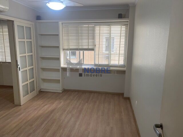 Apartamento à venda com 3 quartos, 106m² - Foto 8