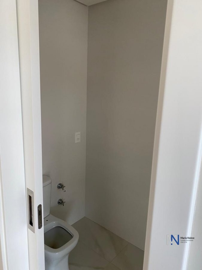 Apartamento à venda com 4 quartos, 154m² - Foto 24