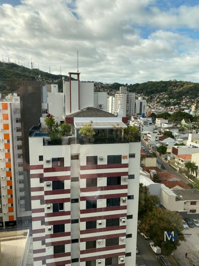 Apartamento à venda com 4 quartos, 154m² - Foto 28