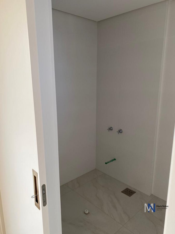 Apartamento à venda com 4 quartos, 154m² - Foto 30