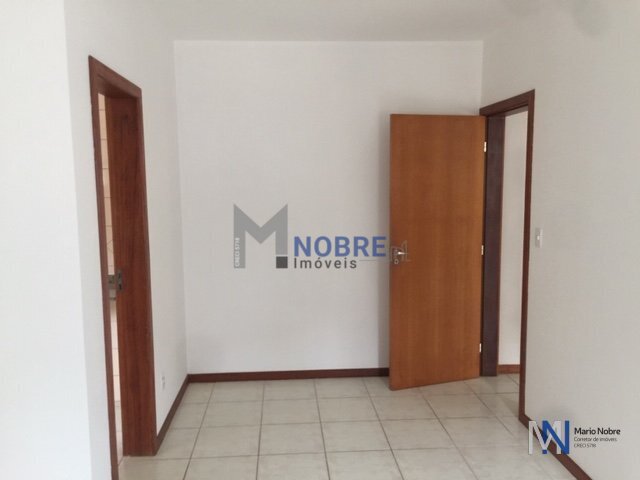 Apartamento à venda com 2 quartos, 75m² - Foto 12