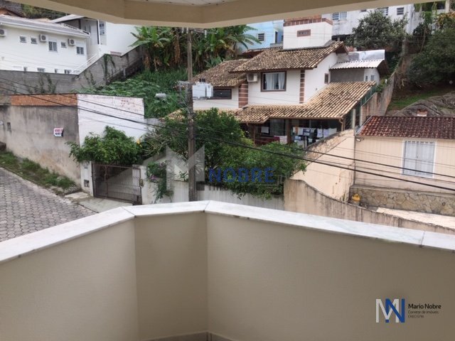 Apartamento à venda com 2 quartos, 75m² - Foto 5