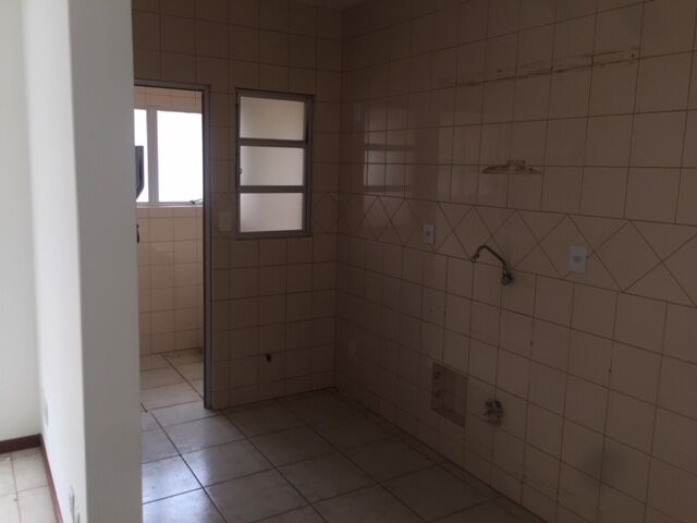 Apartamento à venda com 2 quartos, 75m² - Foto 22