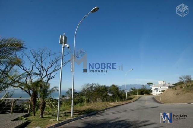 Lote/Terreno de 720m² no bairro Roçado, em São José | Eu Corretor