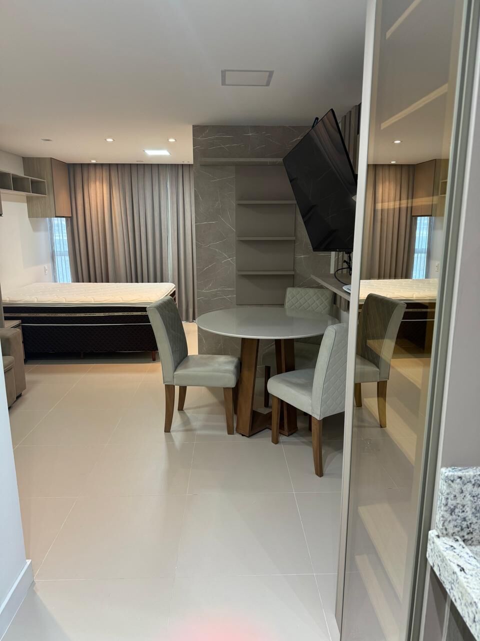 Studio de 1 quarto, 31m² no bairro Agronômica, em Florianópolis | Eu Corretor