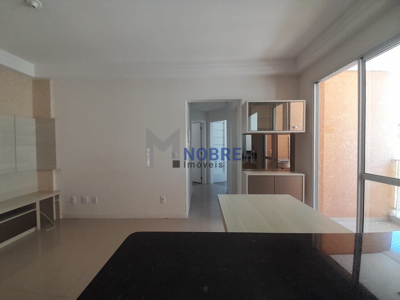 Apartamento à venda com 2 quartos, 61m² - Foto 29