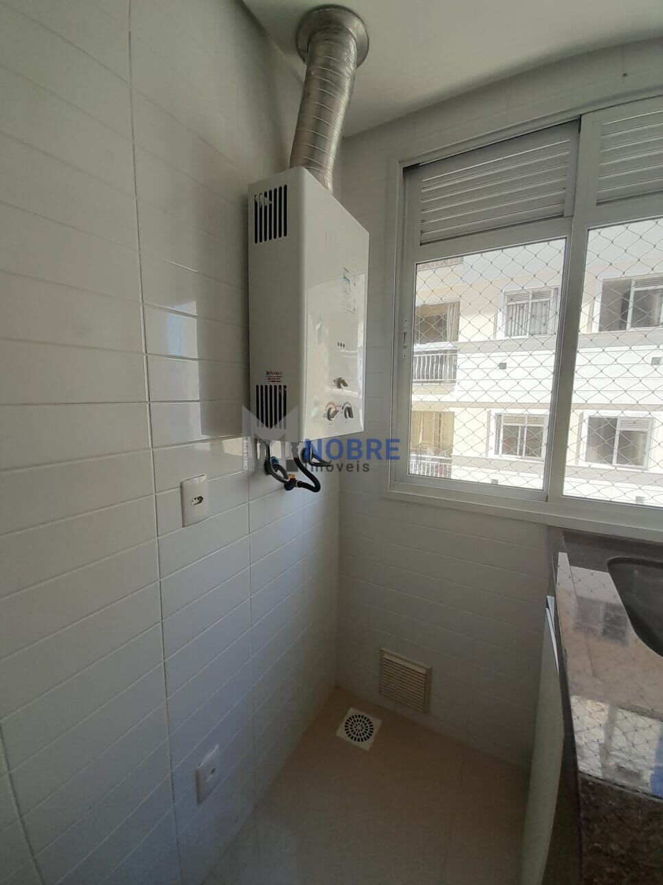 Apartamento à venda com 2 quartos, 61m² - Foto 31